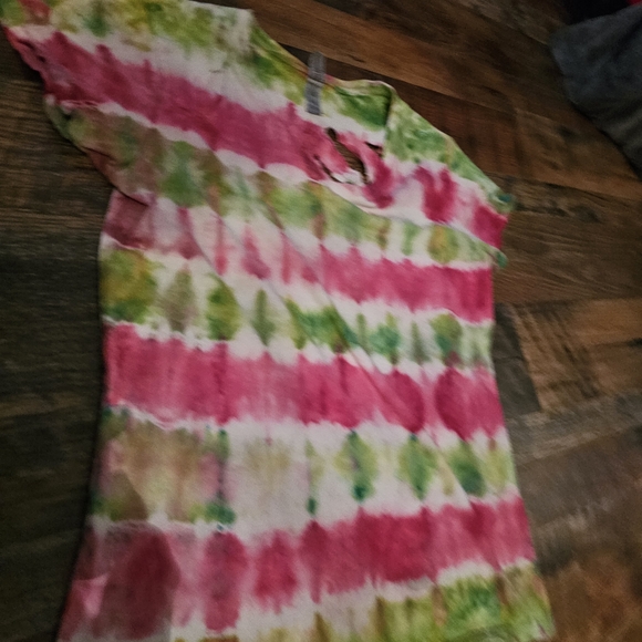 Gildan Pink and Green Tie-Dye Short Sleeve Tee - Picture 3 of 7